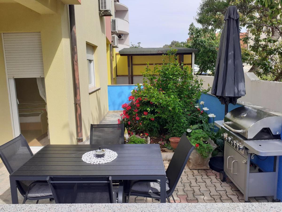 Apartman Nada Daire Ližnjan Dış mekan fotoğraf